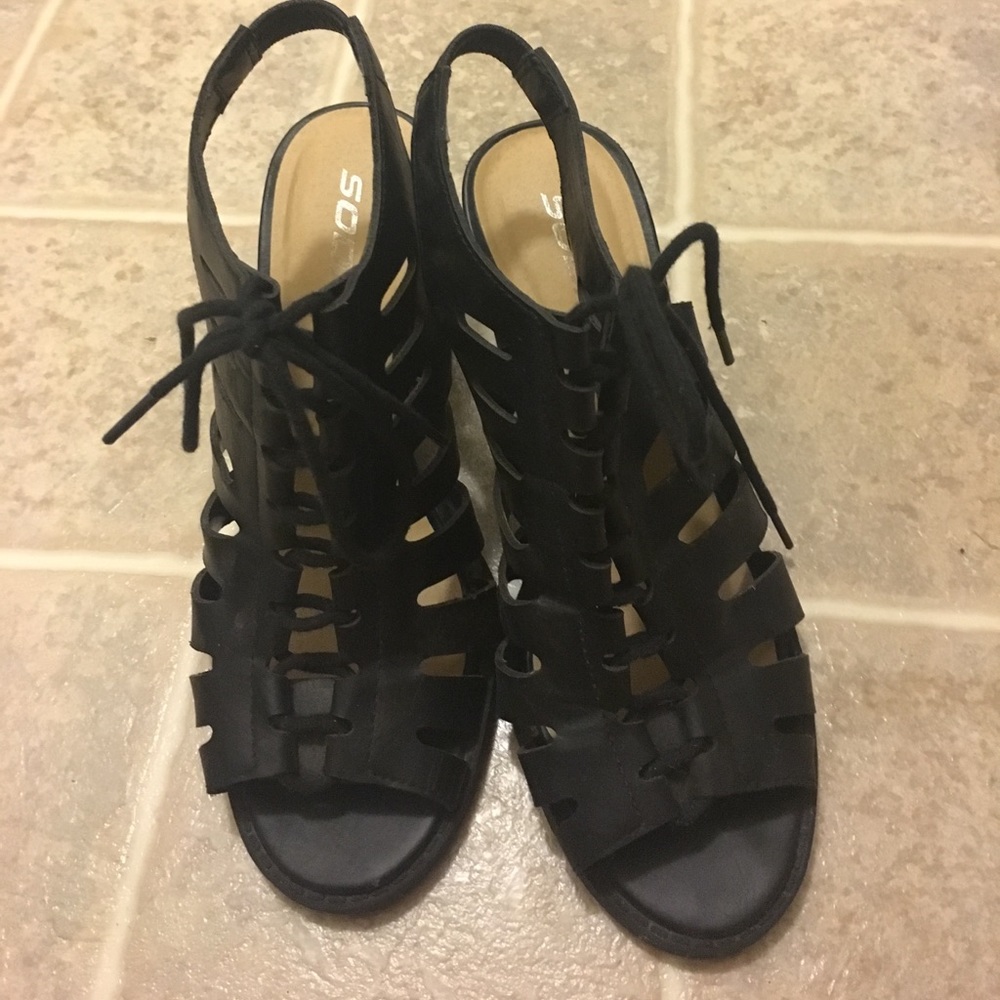 Black sandal for sale
